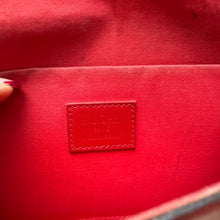 Load image into Gallery viewer, Louis Vuitton Vernis Felicie Pochette
