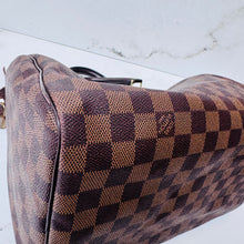 Load image into Gallery viewer, Louis Vuitton Damier Ebene Speedy 30
