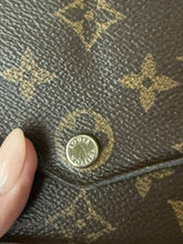 Load image into Gallery viewer, Louis Vuitton Monogram Sarah Wallet NM Rose Ballerine
