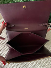 Load image into Gallery viewer, BRAND NEW Burberry Hazelmere Wallet on Strap Crossbody
