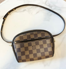 Load image into Gallery viewer, PRELOVED Louis Vuitton Damier Ebene Pochette Ipanema
