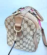 Load image into Gallery viewer, PRELOVED Gucci Boston Bandouliere Bag
