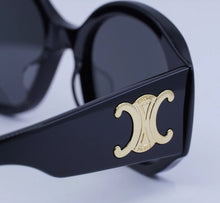 Load image into Gallery viewer, BRAND NEW Celine Triomphe Sunglasses CL40305U
