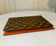 Load image into Gallery viewer, Louis Vuitton Desk Agenda Cover
