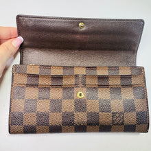 Load image into Gallery viewer, Louis Vuitton Damier Ebene Sarah Wallet CA4111
