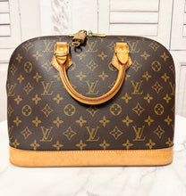 Load image into Gallery viewer, PRELOVED Louis Vuitton Alma PM
