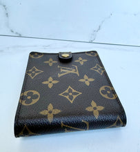 Load image into Gallery viewer, PRELOVED Louis Vuitton Carnet Notepad Cover
