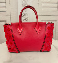 Load image into Gallery viewer, PRELOVED Louis Vuitton Veau Cachemire BB Tote
