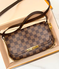 Load image into Gallery viewer, PRELOVED Louis Vuitton Damier Ebene Favorite PM
