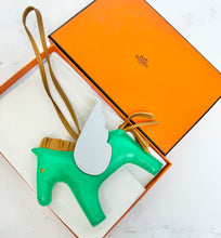 Load image into Gallery viewer, PRELOVED HERMES Rodeo Pegase Horse MM Bag Charm
