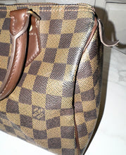 Load image into Gallery viewer, PRELOVED Louis Vuitton Damier Ebene Speedy 25
