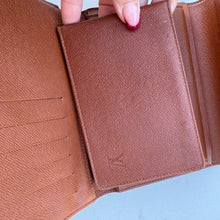 Load image into Gallery viewer, Louis Vuitton Porte Tresor Etui Papiers Trifold Wallet
