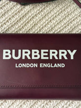 Load image into Gallery viewer, BRAND NEW Burberry Hazelmere Wallet on Strap Crossbody
