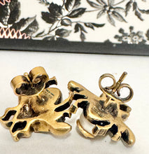 Load image into Gallery viewer, PRELOVED GUCCI Crystal Pearl Bee Earrings
