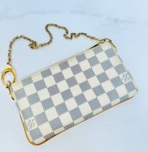 Load image into Gallery viewer, PRELOVED Louis Vuitton Damier Azur Pochette Milla MM
