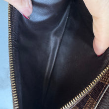 Load image into Gallery viewer, Louis Vuitton Damier Ebene Emilie Wallet
