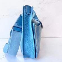Load image into Gallery viewer, HERMES Taurillon Clemence Evelyne GM Blue Jean
