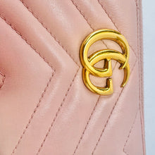 Load image into Gallery viewer, Gucci Calfskin Matelasse GG Marmont Zip Wallet
