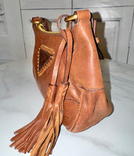 Load image into Gallery viewer, PRELOVED Prada Vitello Daino Tassel Shoulder Bag
