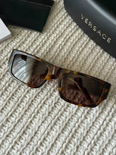 Load image into Gallery viewer, BRAND NEW Versace Tortoiseshell Medusa Sunglasses
