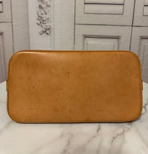 Load image into Gallery viewer, PRELOVED Louis Vuitton Alma PM
