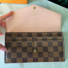Load image into Gallery viewer, Louis Vuitton Damier Ebene / Rose Ballerine Sarah Wallet NM
