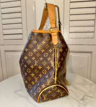 Load image into Gallery viewer, PRELOVED Louis Vuitton Monogram Delightful MM
