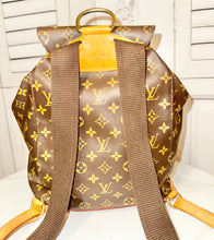 Load image into Gallery viewer, PRELOVED Louis Vuitton Montsouris GM Backpack
