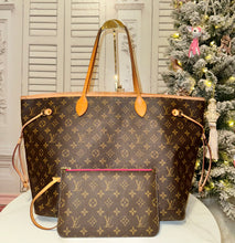 Load image into Gallery viewer, PRELOVED Louis Vuitton Monogram Pivoine Neverfull GM
