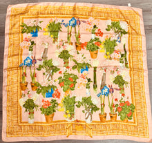 Load image into Gallery viewer, PRELOVED Gucci Silk Square Scarf
