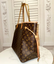 Load image into Gallery viewer, PRELOVED Louis Vuitton Monogram Pivoine Neverfull GM
