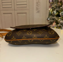 Load image into Gallery viewer, PRELOVED Louis Vuitton Monogram Musette Salsa
