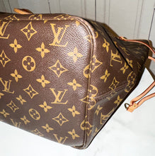 Load image into Gallery viewer, PRELOVED Louis Vuitton Monogram Pivoine Neverfull GM
