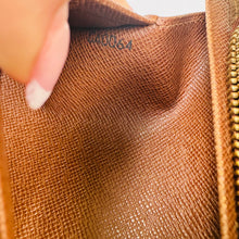 Load image into Gallery viewer, LOUIS VUITTON Monogram Porte-Monnaie Tresor Wallet CA0064
