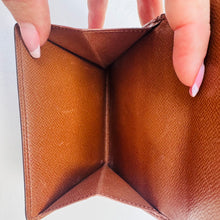 Load image into Gallery viewer, Louis Vuitton Monogram Elise Wallet
