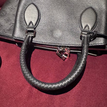 Load image into Gallery viewer, Louis Vuitton Mahina Haumea Black
