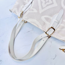 Load image into Gallery viewer, Louis Vuitton Tahitienne Cabas PM Sandy
