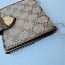 Load image into Gallery viewer, Gucci Bundle: Jackie Hobo Bag and GG Canvas Wallet
