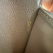 Load image into Gallery viewer, Louis Vuitton Empreinte Sarah Wallet NM Tourterelle
