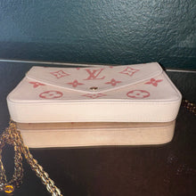 Load image into Gallery viewer, Louis Vuitton Empreinte Monogram Giant By The Pool Felicie Pochette
