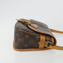 Load image into Gallery viewer, Louis Vuitton Monogram Sologne
