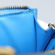 Load image into Gallery viewer, Louis Vuitton Vernis Valentine Key Pouch Light Blue
