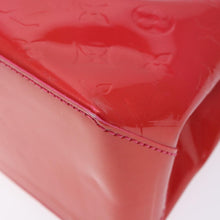 Load image into Gallery viewer, Louis Vuitton Vernis Wilshire PM Rosepop

