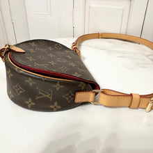Load image into Gallery viewer, 🎁Black Friday Special🎁Louis Vuitton Monogram Tambourin

