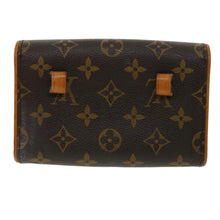 Load image into Gallery viewer, 🎁Black Friday Special🎁Louis Vuitton Monogram Pochette Florentine
