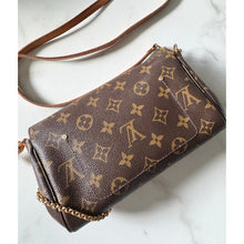 Load image into Gallery viewer, Louis Vuitton Monogram Favorite PM
