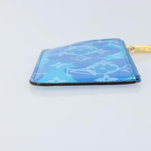Load image into Gallery viewer, Louis Vuitton Vernis Valentine Key Pouch Light Blue
