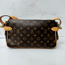 Load image into Gallery viewer, Louis Vuitton Monogram Hudson PM
