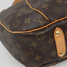 Load image into Gallery viewer, Louis Vuitton Monogram Galliera PM
