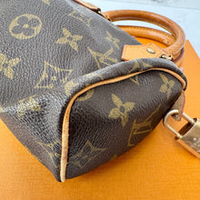 Load image into Gallery viewer, Louis Vuitton Monogram Mini Speedy

